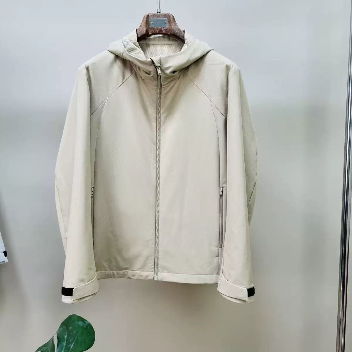 Y6929 Men's Suit