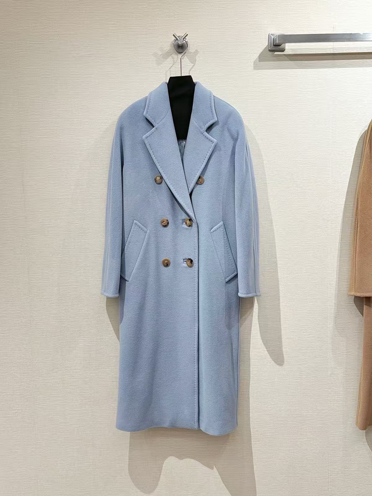 M001 women's coat