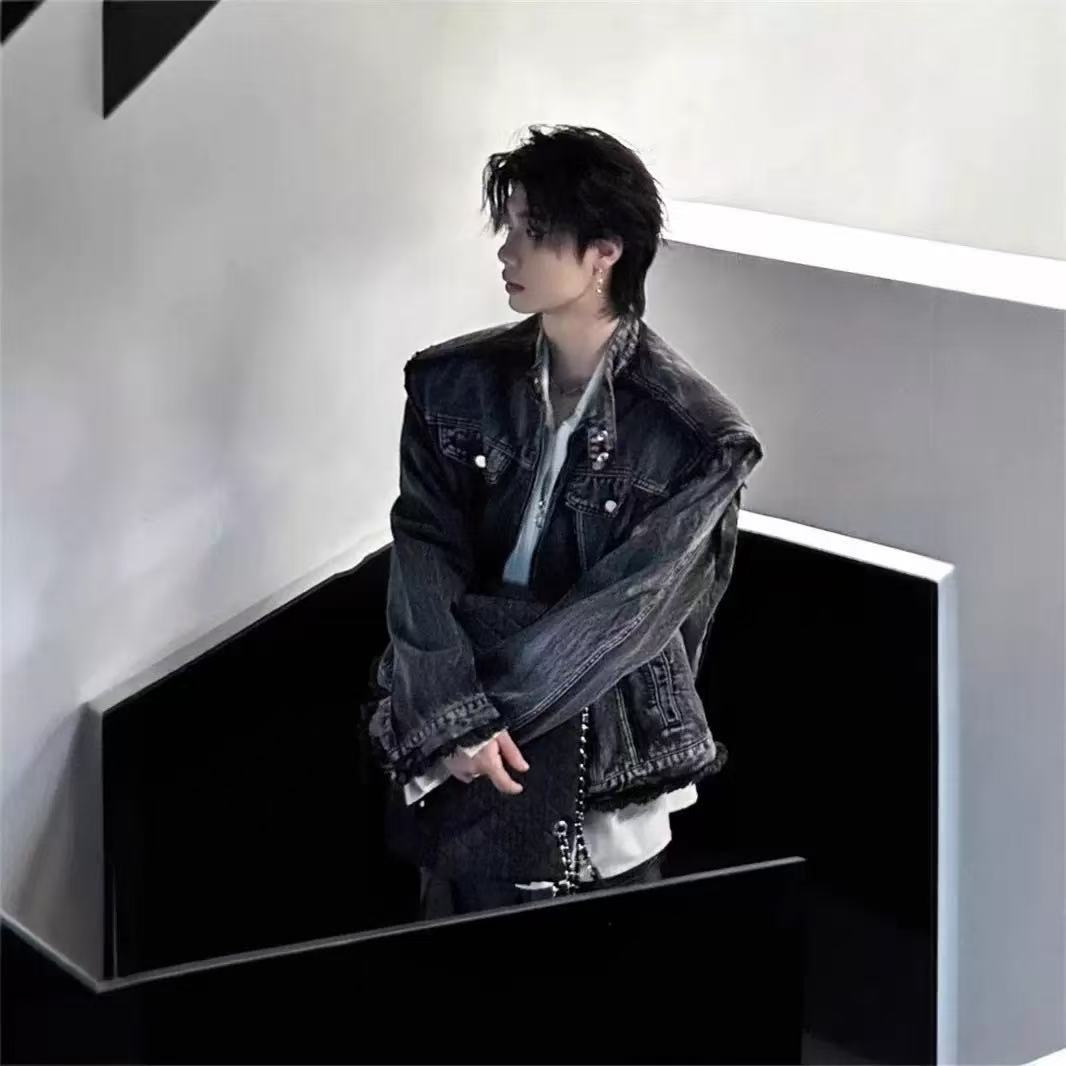 B010 Men's Jacket
