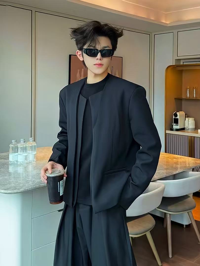 Y6779 Men's Suit